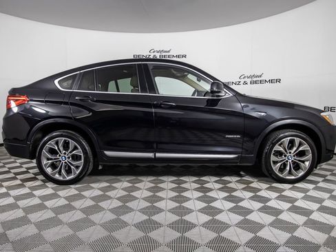 Used 2017 BMW X4 xDrive28i AWD/4WD image 3