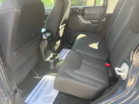 Used 2016 Jeep Wrangler Unlimited Sport AWD/4WD image 4