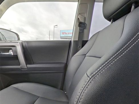 Used 2022 Toyota 4Runner TRD Sport image 24