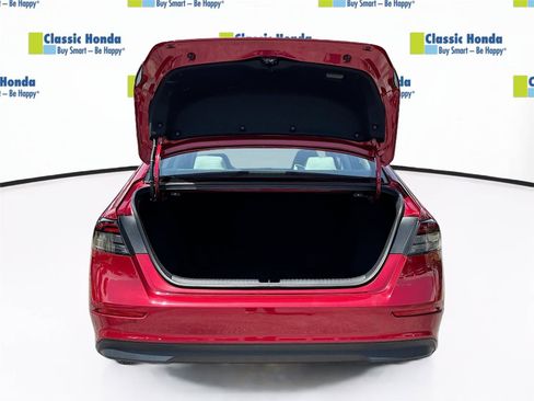 Certified 2024 Honda Accord EX image 29
