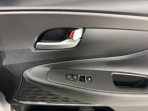 Used 2019 Hyundai Santa Fe SEL FWD image 45