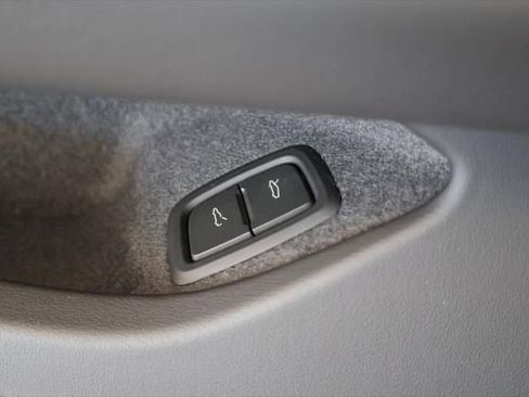 New 2026 Chevrolet Corvette Stingray image 22