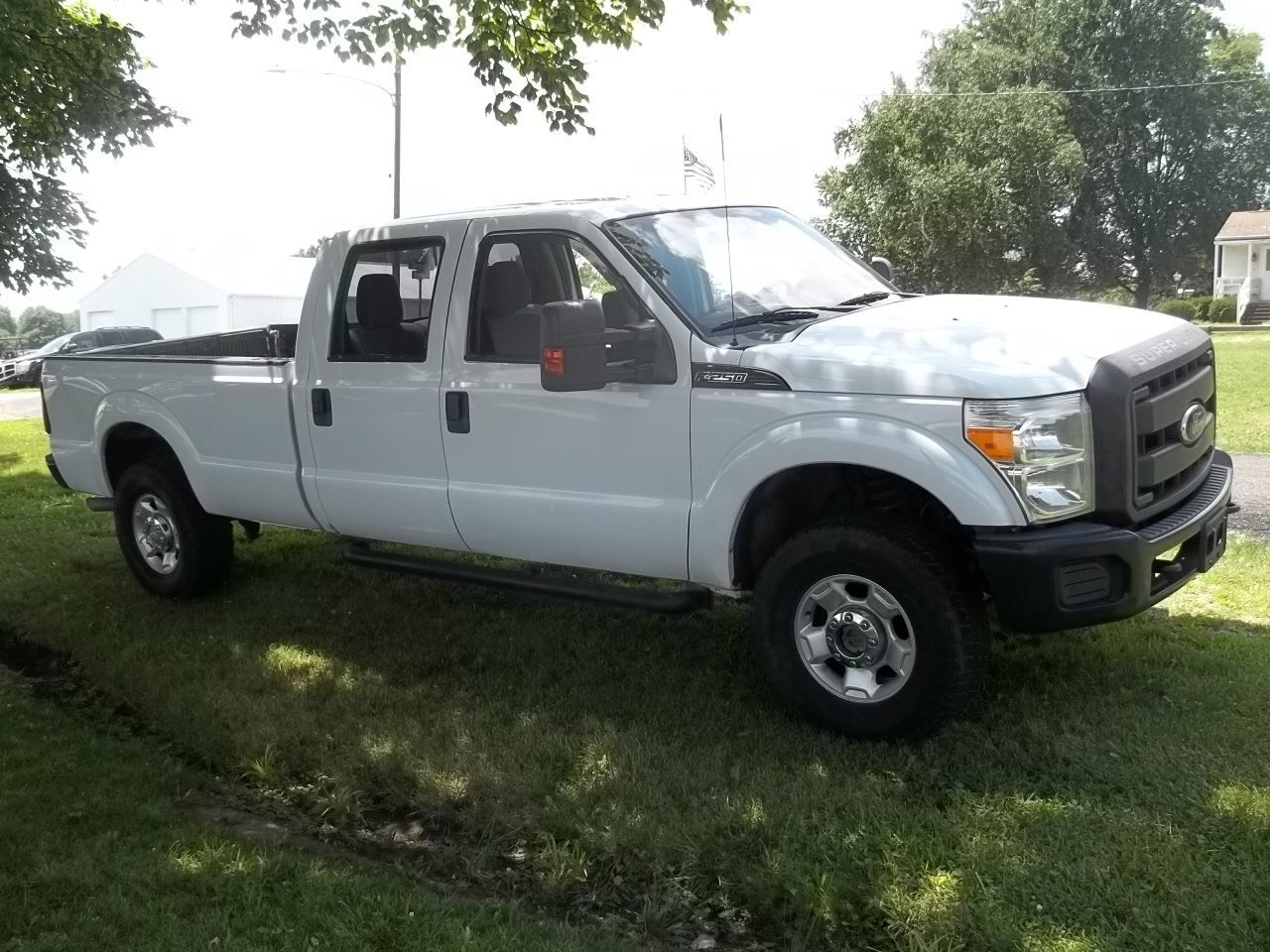 Used 2012 Ford F250 XL w/ PWR Equipment Group AWD/4WD image 3