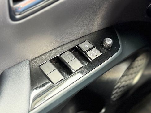 Used 2021 Toyota Prius Prime LE image 21