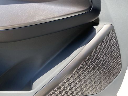 New 2026 Kia EV9 Wind image 17