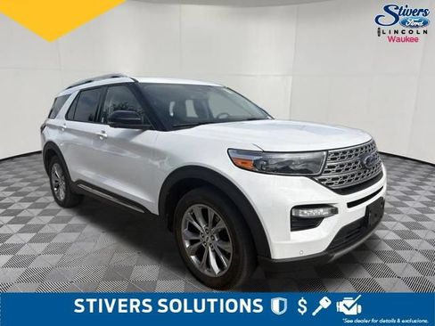 Used 2021 Ford Explorer Limited w/ Equipment Group 301A AWD/4WD image 3