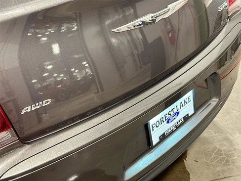 Used 2019 Chrysler 300 S image 20