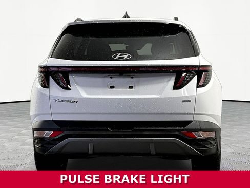 Used 2023 Hyundai Tucson Limited AWD/4WD image 5