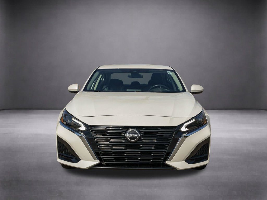 Used 2023 Nissan Altima 2.5 SV FWD image 48