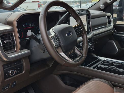 Used 2024 Ford F250 King Ranch image 30