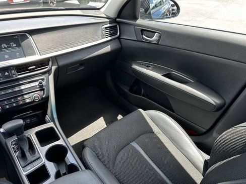 Used 2019 Kia Optima S w/ S Panoramic Sunroof Package FWD image 23
