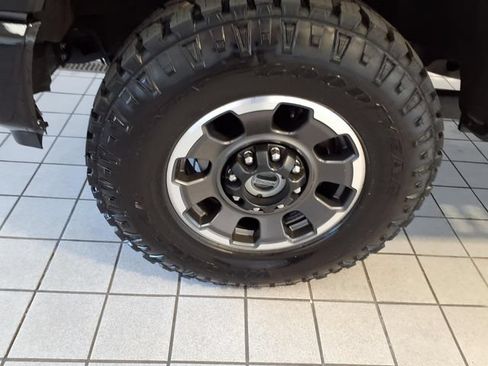 Used 2023 Ford F250 Lariat w/ Tremor Off-Road Package AWD/4WD image 5