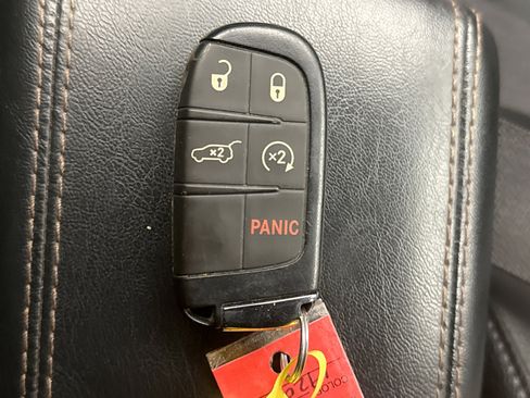 Used 2022 Jeep Compass Limited w/ Elite Group image 10