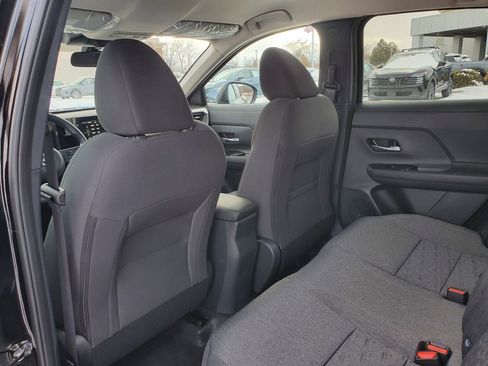 New 2026 Nissan Kicks SV image 11