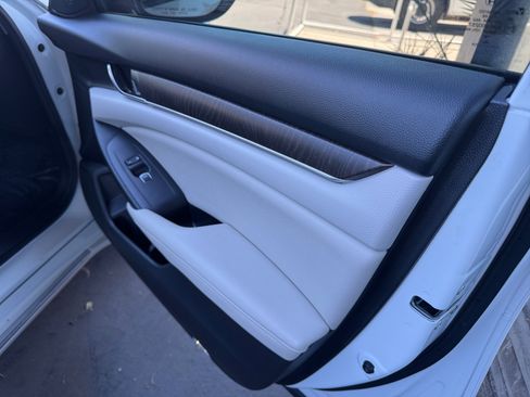 Used 2021 Honda Accord EX-L image 23