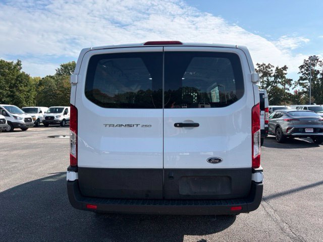 Used 2025 Ford Transit 250 Low Roof w/ Exterior Upgrade Package RWD image 4