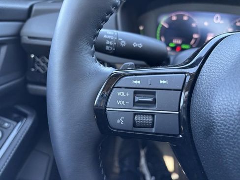 Used 2025 Honda Accord Touring image 15