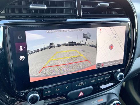 Used 2023 Kia Soul S image 26