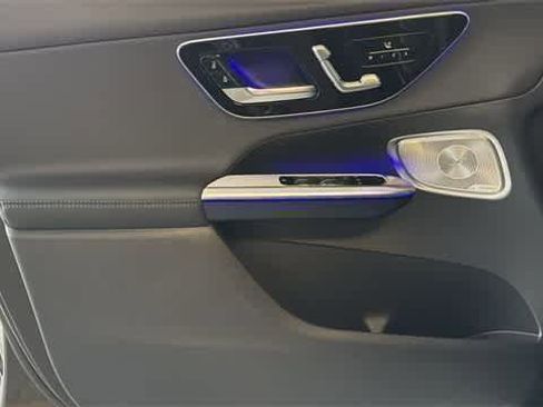 Certified 2025 Mercedes-Benz GLC 300 GLC 300 image 14