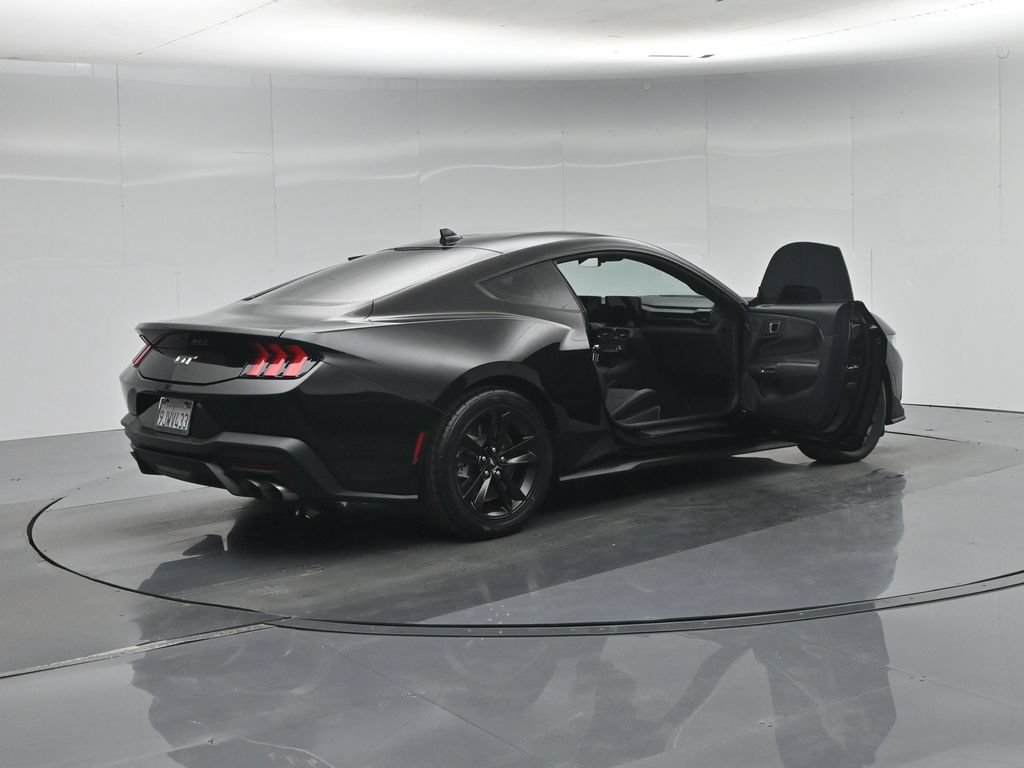 Used 2024 Ford Mustang GT RWD image 30