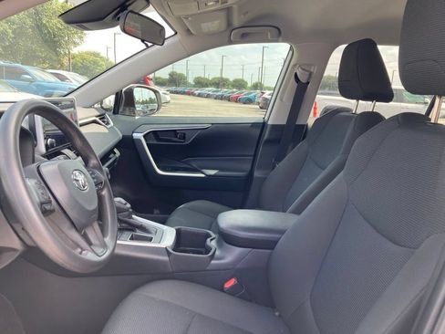Used 2024 Toyota RAV4 LE FWD image 10