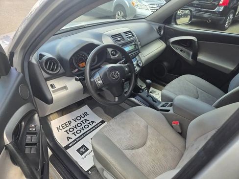 Used 2012 Toyota RAV4 4WD image 34