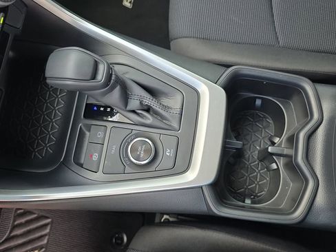 Used 2025 Toyota RAV4 LE image 24