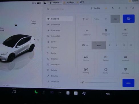 Used 2023 Tesla Model Y AWD image 11