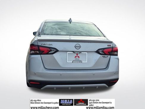 Used 2023 Nissan Versa SR w/ Trunk Package image 6