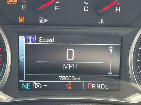 Used 2017 Chevrolet Malibu LT FWD image 26