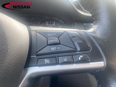 Certified 2020 Nissan Rogue SV AWD/4WD image 22