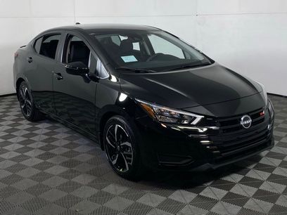 New 2025 Nissan Versa SR w/ Trunk Package