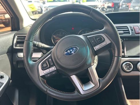 Used 2016 Subaru Crosstrek 2.0i Premium image 16