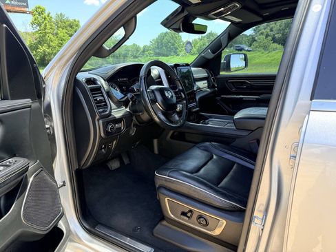 Used 2019 RAM 1500 Limited w/ Advanced Safety Group RWD image 13