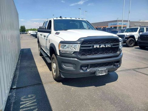 Used 2021 RAM 3500 Tradesman w/ Snow Chief Group AWD/4WD image 3