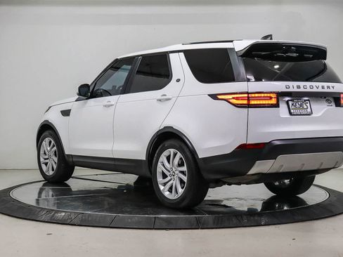 Used 2018 Land Rover Discovery HSE AWD/4WD image 2