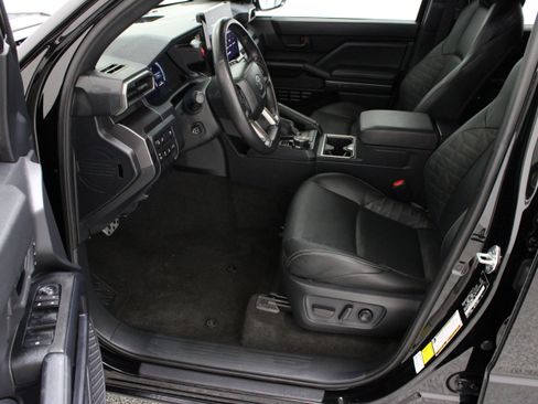 Used 2025 Toyota 4Runner TRD Sport Premium AWD/4WD image 14