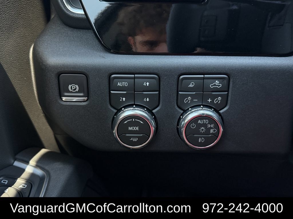 New 2026 GMC Sierra 1500 Elevation w/ Elevation Premium Package AWD/4WD image 18