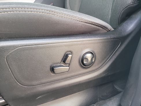 Used 2023 RAM 1500 Big Horn AWD/4WD image 19