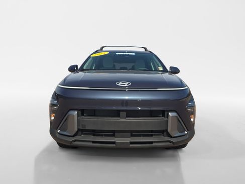 Certified 2025 Hyundai Kona SEL AWD/4WD image 8