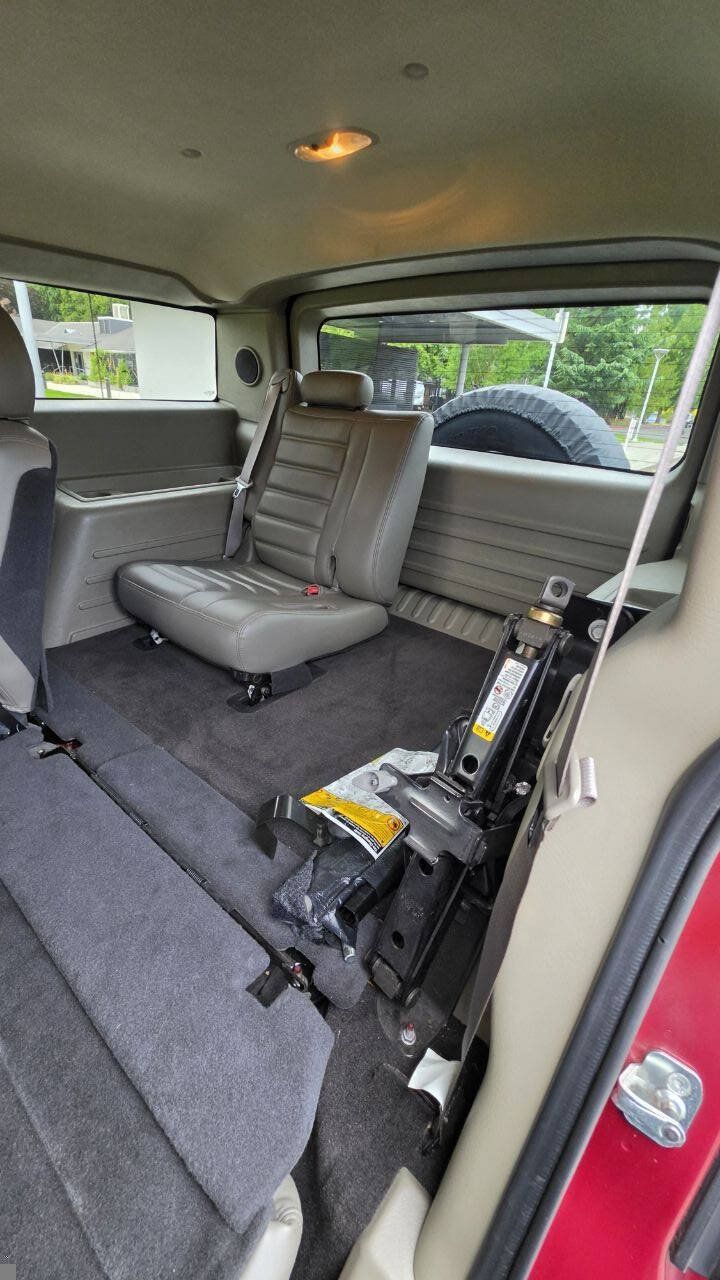 Used 2003 HUMMER H2 w/ Preferred Equipment Group AWD/4WD image 11