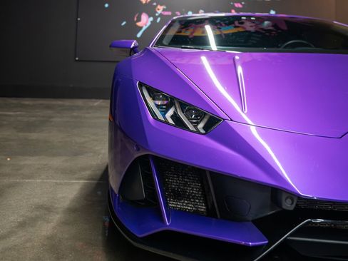 Used 2022 Lamborghini Huracan EVO image 21