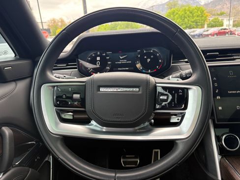 Used 2023 Land Rover Range Rover Long Wheelbase SE AWD/4WD image 23