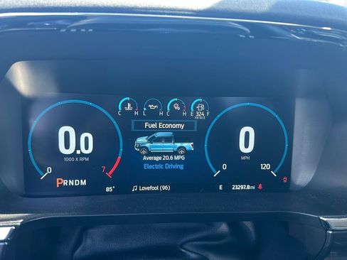 Used 2022 Ford F150 Lariat w/ Equipment Group 502A High image 4