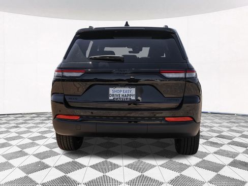 New 2025 Jeep Grand Cherokee Limited w/ Luxury Tech Group II image 12