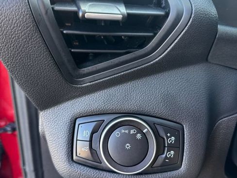 Used 2017 Ford Escape SE w/ Equipment Group 201A AWD/4WD image 17