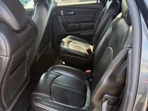 Used 2014 GMC Acadia SLT FWD image 17