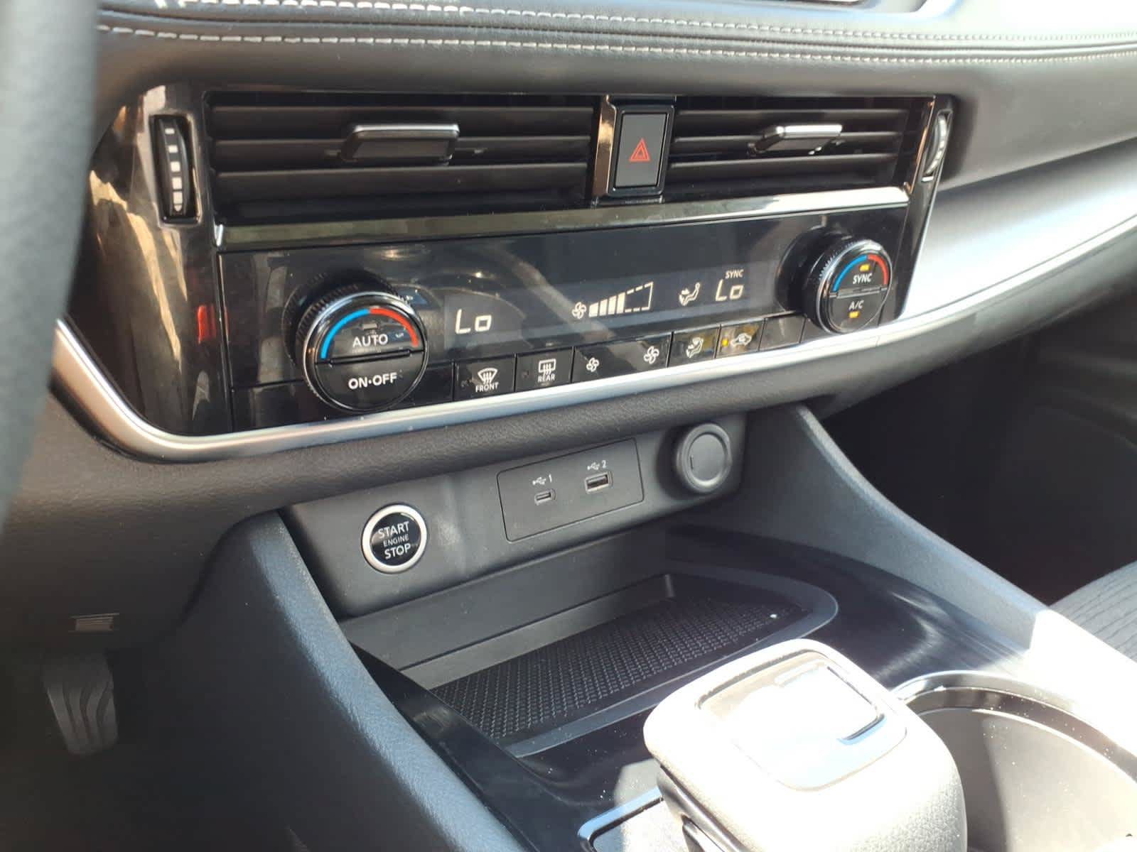 Certified 2021 Nissan Rogue SV AWD/4WD image 20