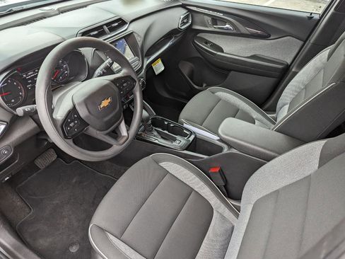 Used 2023 Chevrolet TrailBlazer LT image 12
