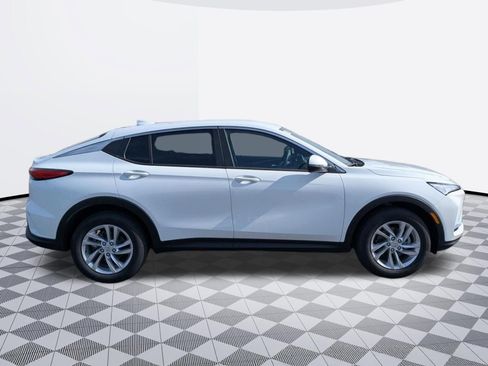 New 2026 Buick Envista Preferred w/ Advanced Safety Package FWD image 4